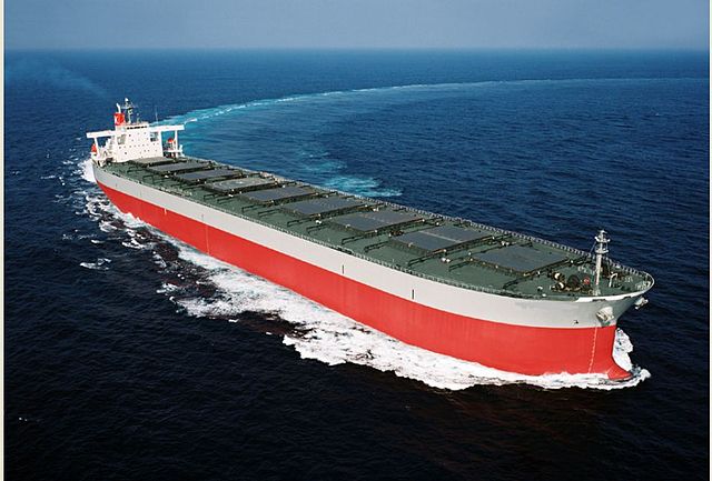 Suezmax supertanker